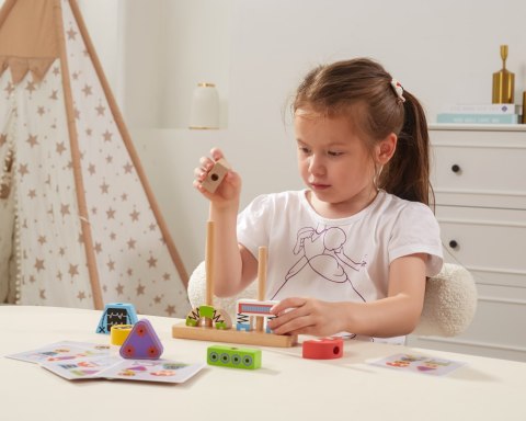 Viga Toys VIGA Układanka Piramidka Roboty + Wzory 8 el.