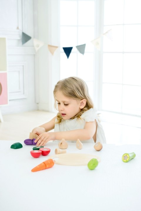 Classic World CLASSIC WORLD Drewniany Zestaw do Krojenia Warzyw na Rzepy 16 el.