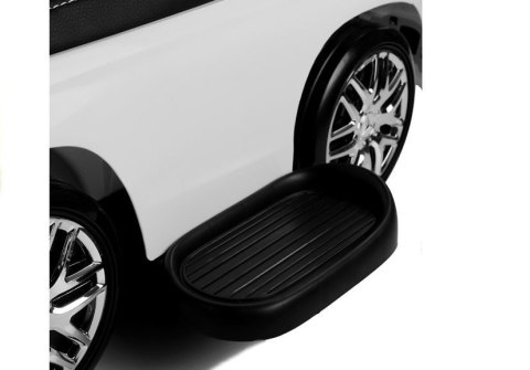 Jeździk Mercedes GLE 63 z Daszkiem Biały Jeździk Mercedes GLE 63 z Daszkiem Biały