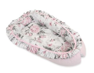 Kokon niemowlęcy kojec otulacz Premium z falbanką - Romantic peonies