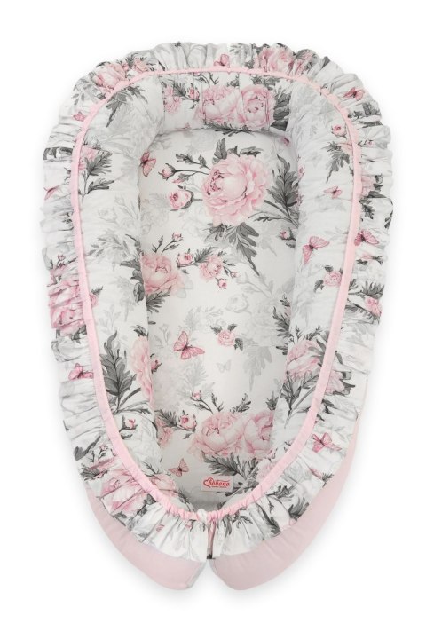 Kokon niemowlęcy kojec otulacz Premium z falbanką - Romantic peonies Kokon niemowlęcy kojec otulacz Premium z falbanką - Romantic peonies
