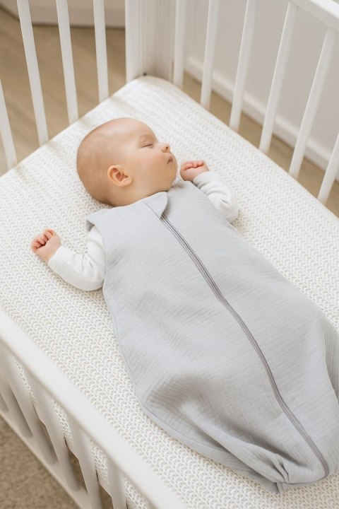 Muślinowy śpiworek dla dzieci NEWBORN 0-6 mcy TOG 1.0 - szary