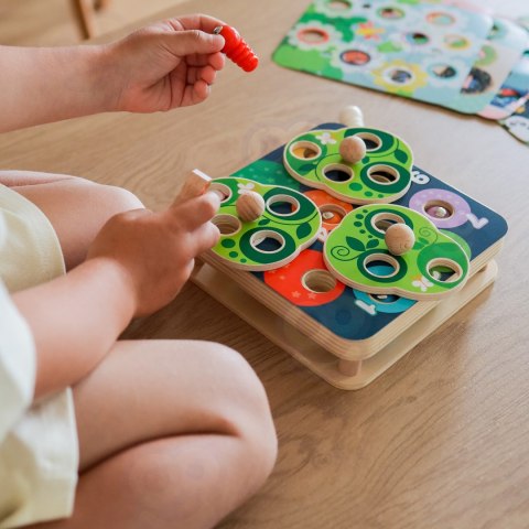 TOOKY TOY Drewniana Gra Zręcznościowa 2w1 Wyciągnij Robaczki dla Dzieci TOOKY TOY Drewniana Gra Zręcznościowa 2w1 Wyciągnij Robaczki dla Dzieci